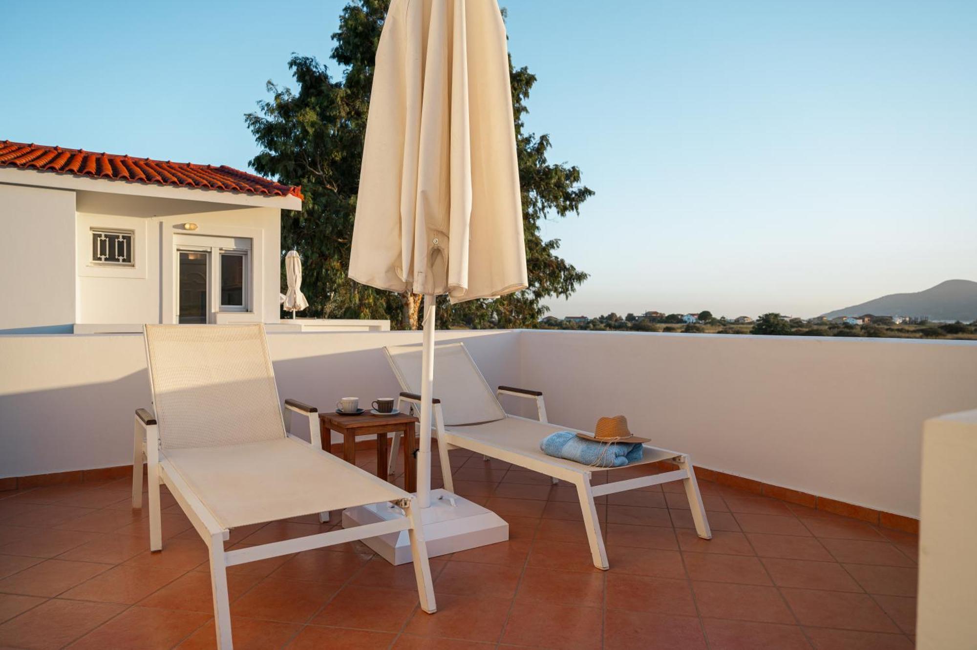 Naftilos Rosmarinus Apartments Potokáki Esterno foto
